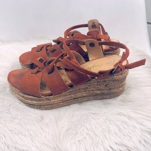 Free people platform sandal